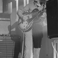 Fairport Convention: Simon Nicol at 100 Club Dec 1968